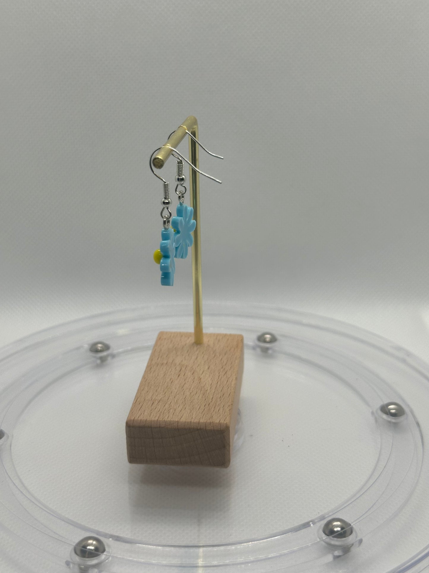 Blue 8 Leafs Flowers