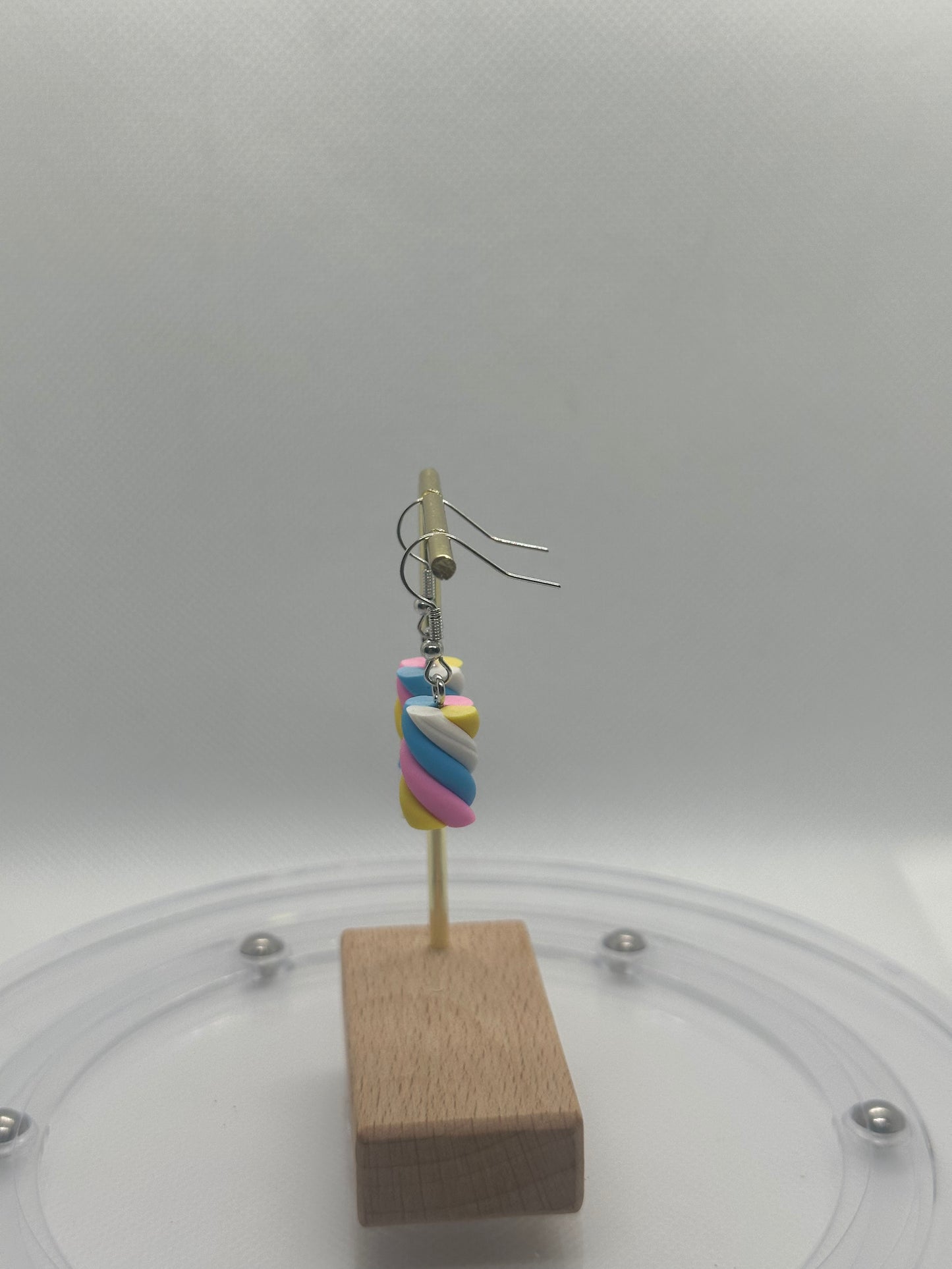 Twisted Marshmallow ￼￼